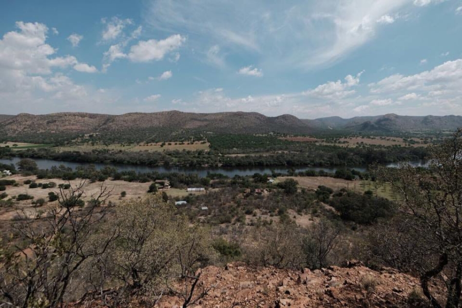 9 Bedroom Property for Sale in Parys Free State